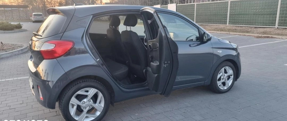 Chevrolet Captiva cena 24900 przebieg: 212206, rok produkcji 2010 z Mońki małe 781